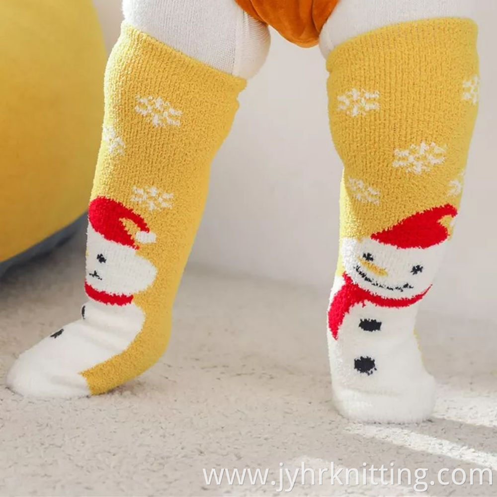 Kids Christmas Fuzzy Socks